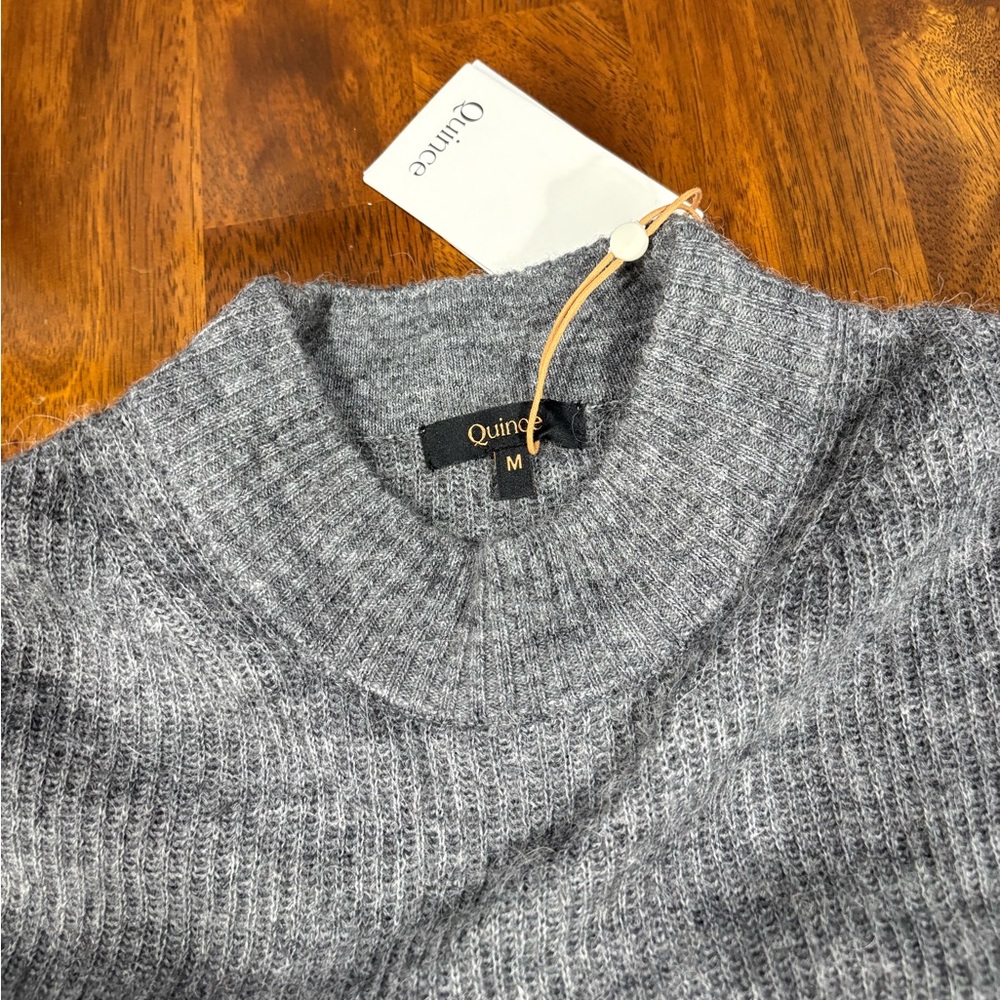 NWT! Quince | Baby Alpaca-Wool Crew | Charcoal | Medium - Picture 5 of 6